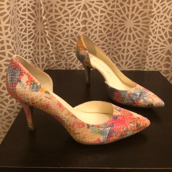 Anne Klein Iflex 8.5 Colorful Pointed Toe Heels - Picture 13 of 14